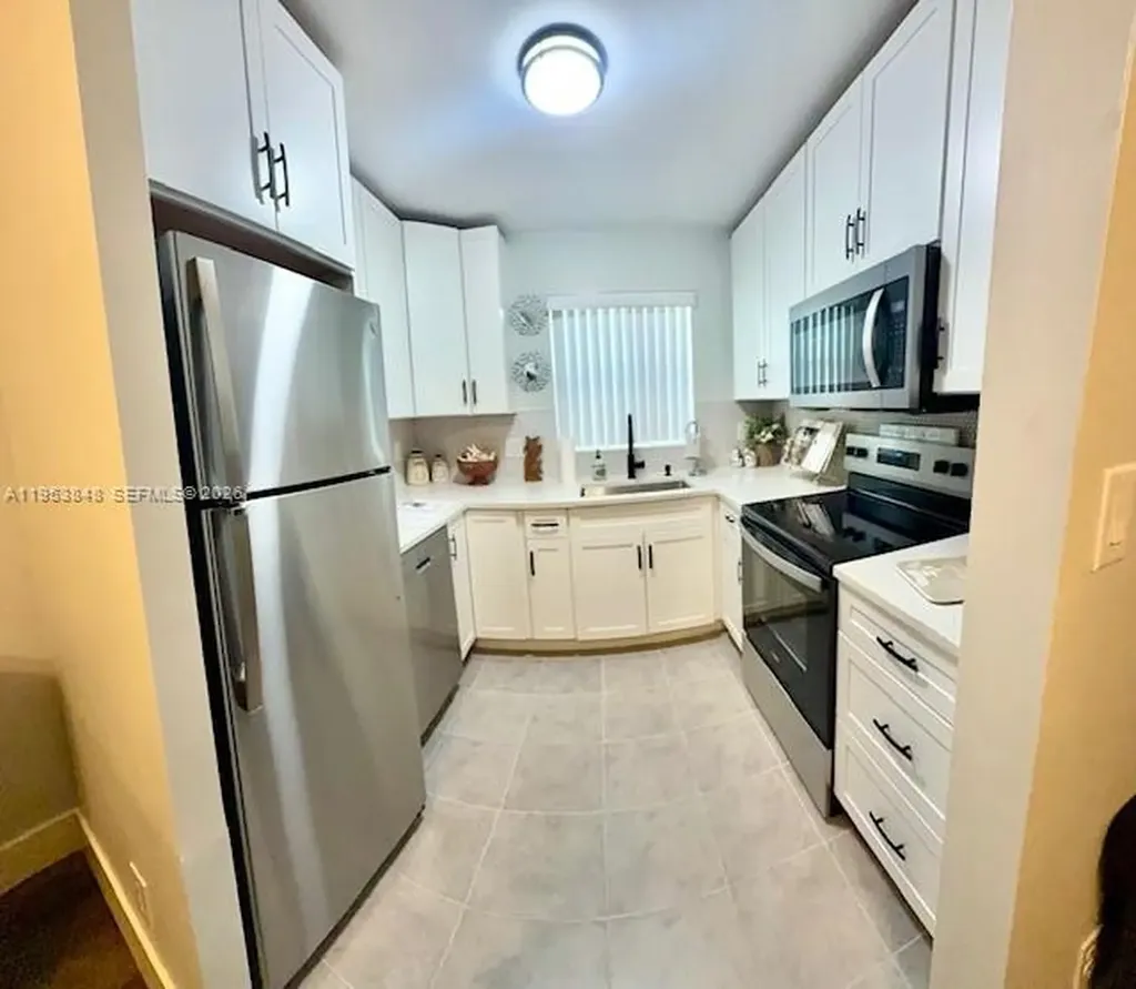 2850 NE 14th Street Causeway Pompano Beach FL 33062