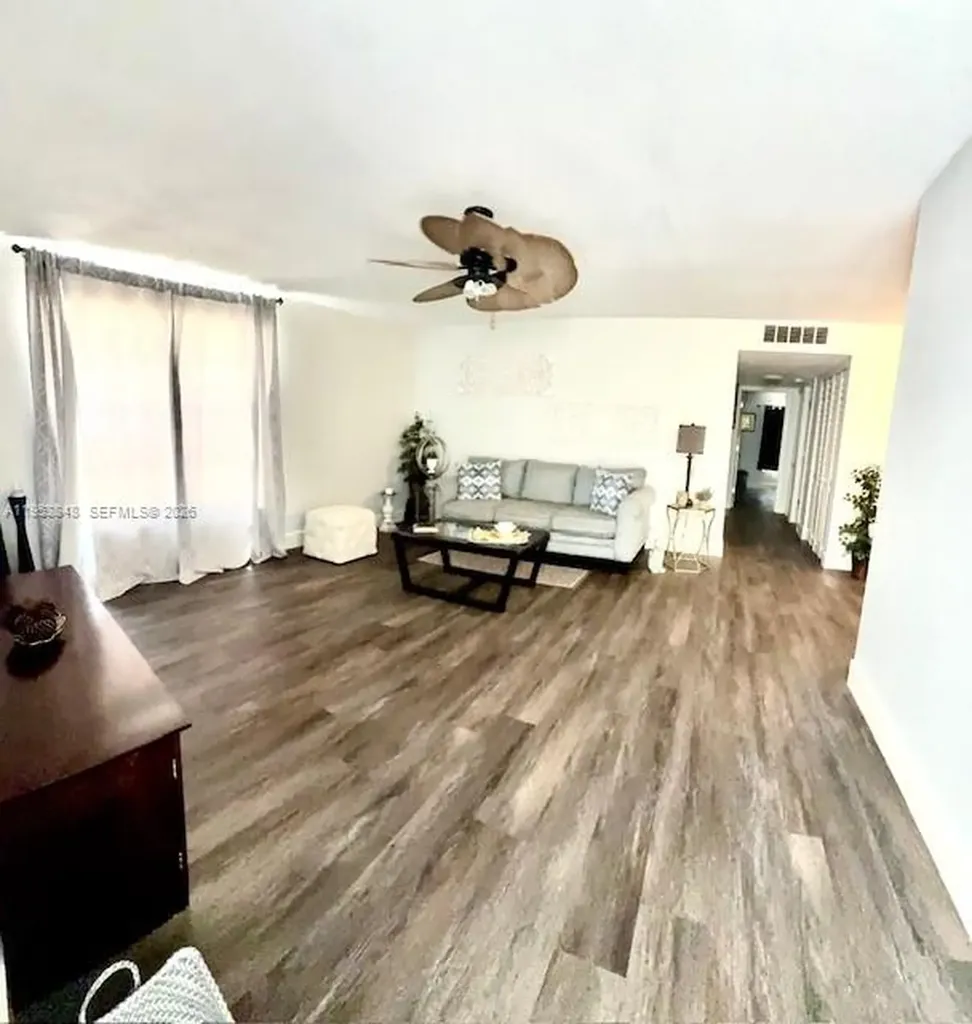 2850 NE 14th Street Causeway Pompano Beach FL 33062