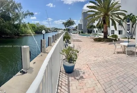 2850 NE 14th Street Causeway Pompano Beach FL 33062