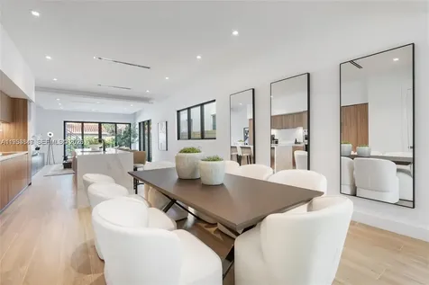 1245 SW 13th Avenue Miami FL 33135