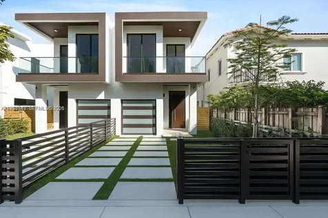 1245 SW 13th Avenue Miami FL 33135