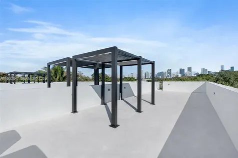 1245 SW 13th Avenue Miami FL 33135