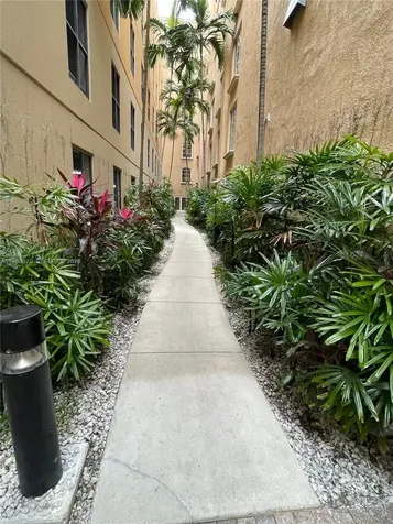3001 NE 185th Street Aventura FL 33180