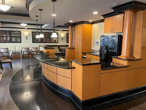 3001 NE 185th Street Aventura FL 33180