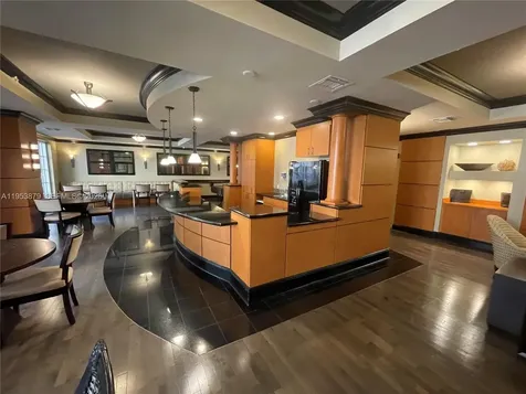 3001 NE 185th Street Aventura FL 33180