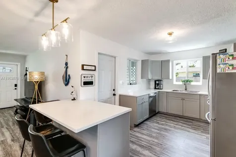 601 NE 2nd Street Dania Beach FL 33004