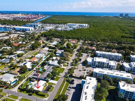 601 NE 2nd Street Dania Beach FL 33004