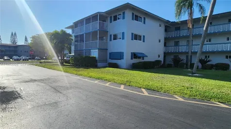 981 Hillcrest Court Hollywood FL 33021