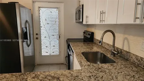 981 Hillcrest Court Hollywood FL 33021