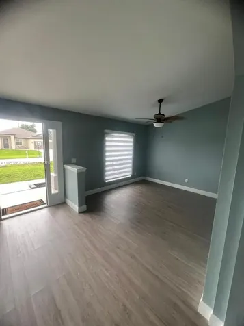 1305 SW 22pl Cape Coral FL 33991