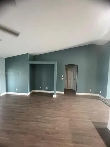 1305 SW 22pl Cape Coral FL 33991