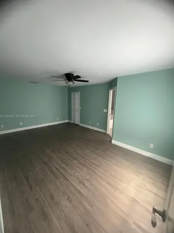 1305 SW 22pl Cape Coral FL 33991