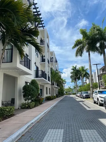 4745 NW 84th Court Doral FL 33166