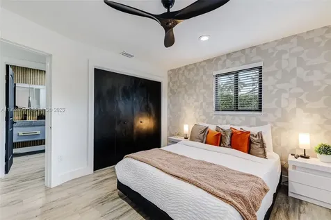 10870 SW 106th Avenue Miami FL 33176