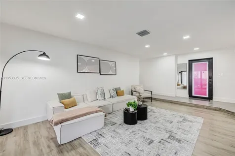 10870 SW 106th Avenue Miami FL 33176