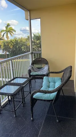 230 N Federal Highway Deerfield Beach FL 33441