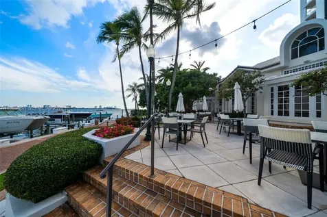 2000 Towerside Terrace Miami FL 33138