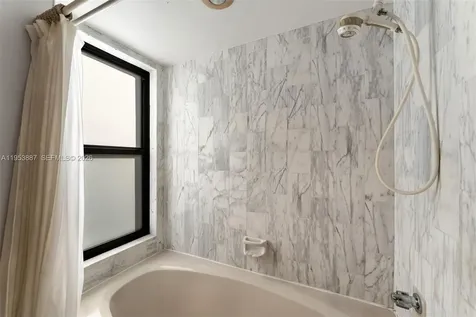 2000 Towerside Terrace Miami FL 33138