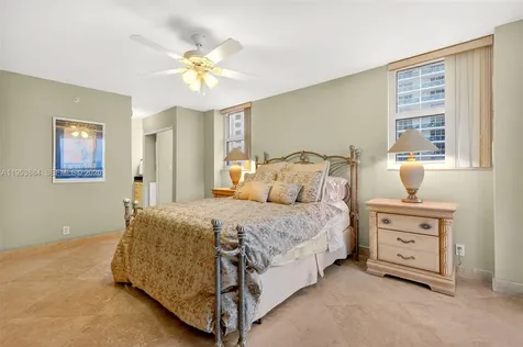 2401 Collins Avenue Miami Beach FL 33140