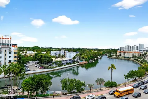 2401 Collins Avenue Miami Beach FL 33140
