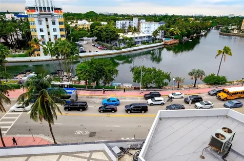 2401 Collins Avenue Miami Beach FL 33140