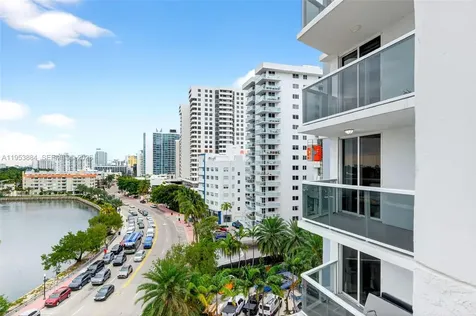 2401 Collins Avenue Miami Beach FL 33140