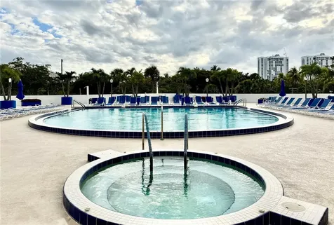 3701 N Country Club Drive Aventura FL 33180