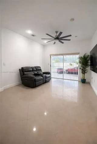 10753 SW 229th Street Miami FL 33170