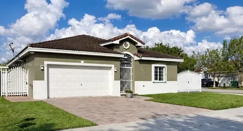 10753 SW 229th Street Miami FL 33170