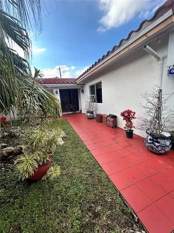2600 SW 126th Avenue Miami FL 33175