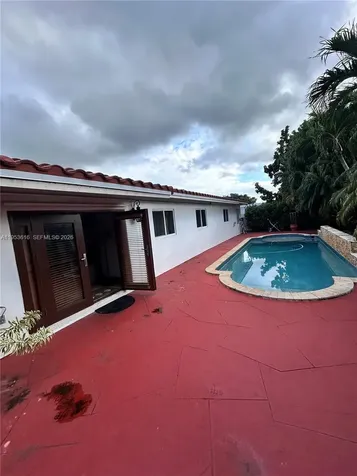 2600 SW 126th Avenue Miami FL 33175