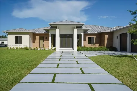 27505 SW 172nd Avenue Homestead FL 33031
