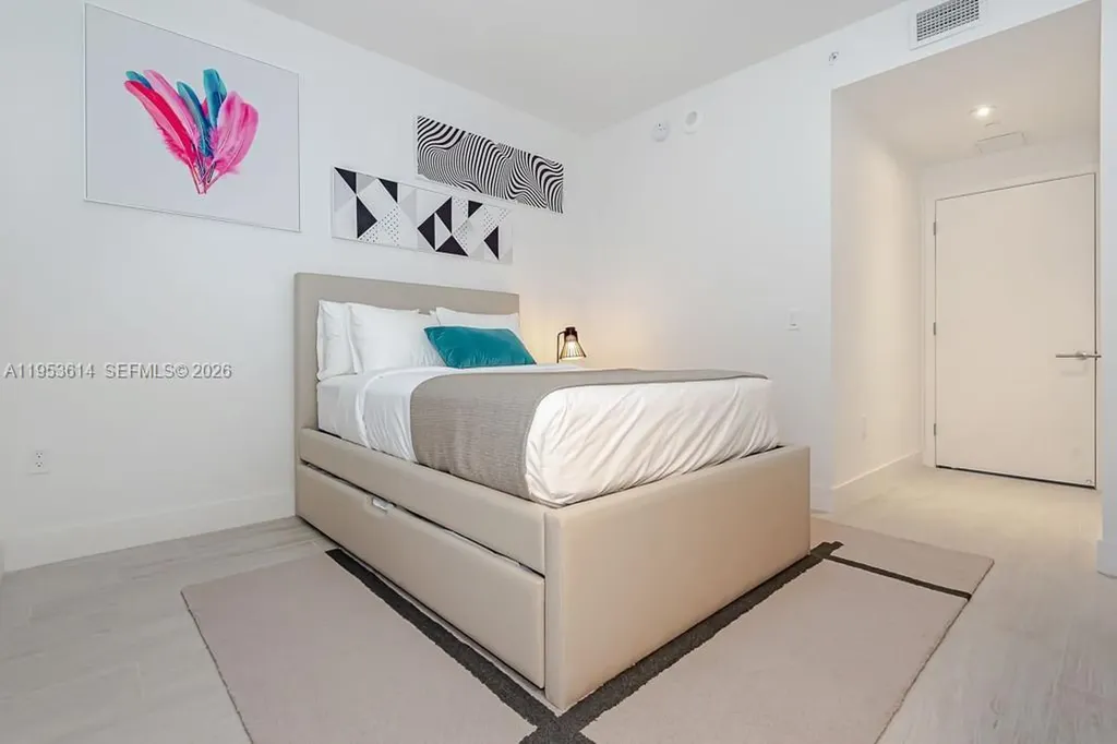 4010 S Ocean Drive Hollywood FL 33019