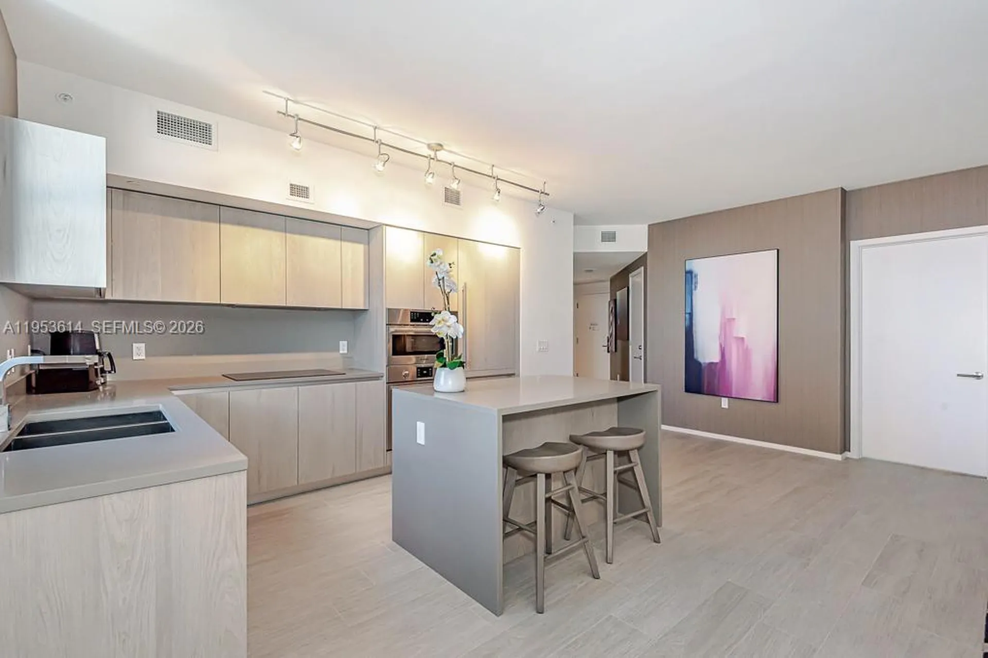 4010 S Ocean Drive Hollywood FL 33019