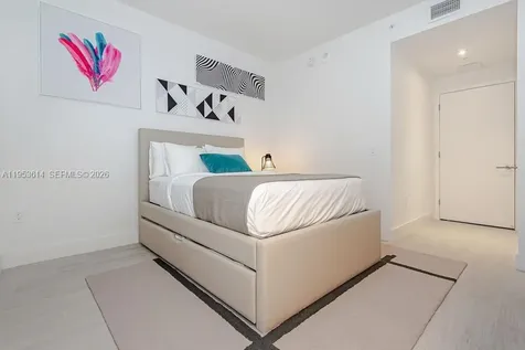 4010 S Ocean Drive Hollywood FL 33019