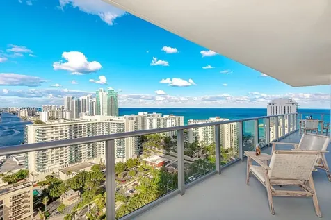 4010 S Ocean Drive Hollywood FL 33019