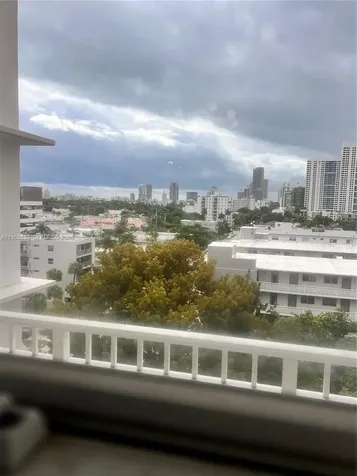 1300 Lincoln Road Miami Beach FL 33139