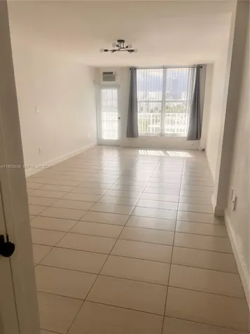 1300 Lincoln Road Miami Beach FL 33139