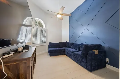 12123 NW 10th Manor Coral Springs FL 33071