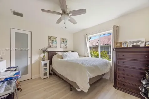 12123 NW 10th Manor Coral Springs FL 33071