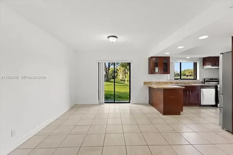181 Wimbledon Lake Drive Plantation FL 33324