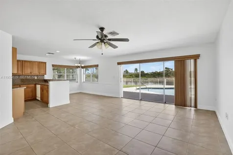 1303 NW 167th Avenue Pembroke Pines FL 33028
