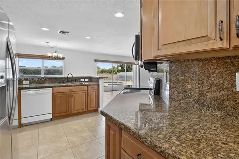 1303 NW 167th Avenue Pembroke Pines FL 33028