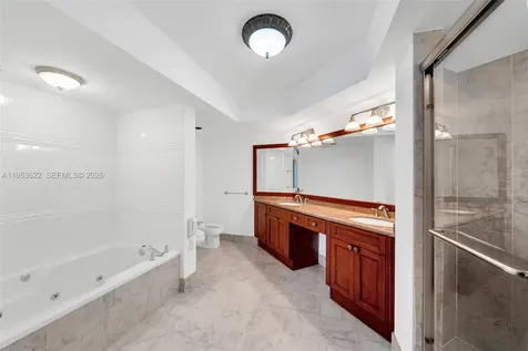 3598 NE Yacht Club Drive Aventura FL 33180