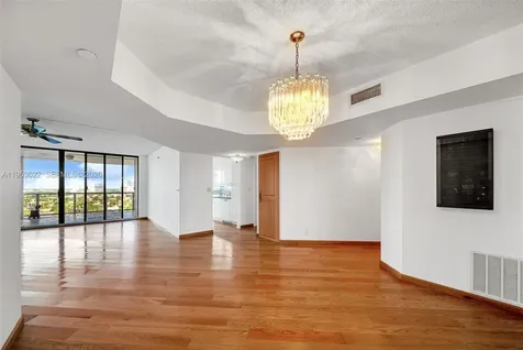 3598 NE Yacht Club Drive Aventura FL 33180