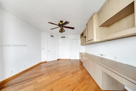 3598 NE Yacht Club Drive Aventura FL 33180