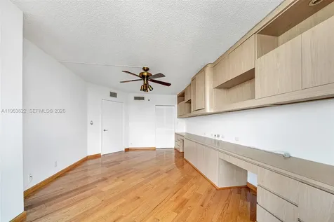 3598 NE Yacht Club Drive Aventura FL 33180