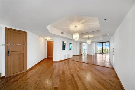 3598 NE Yacht Club Drive Aventura FL 33180