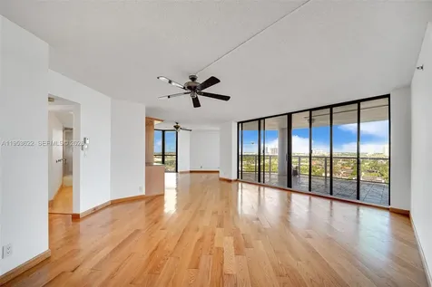 3598 NE Yacht Club Drive Aventura FL 33180