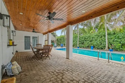 8600 SW 162nd Street Palmetto Bay FL 33157